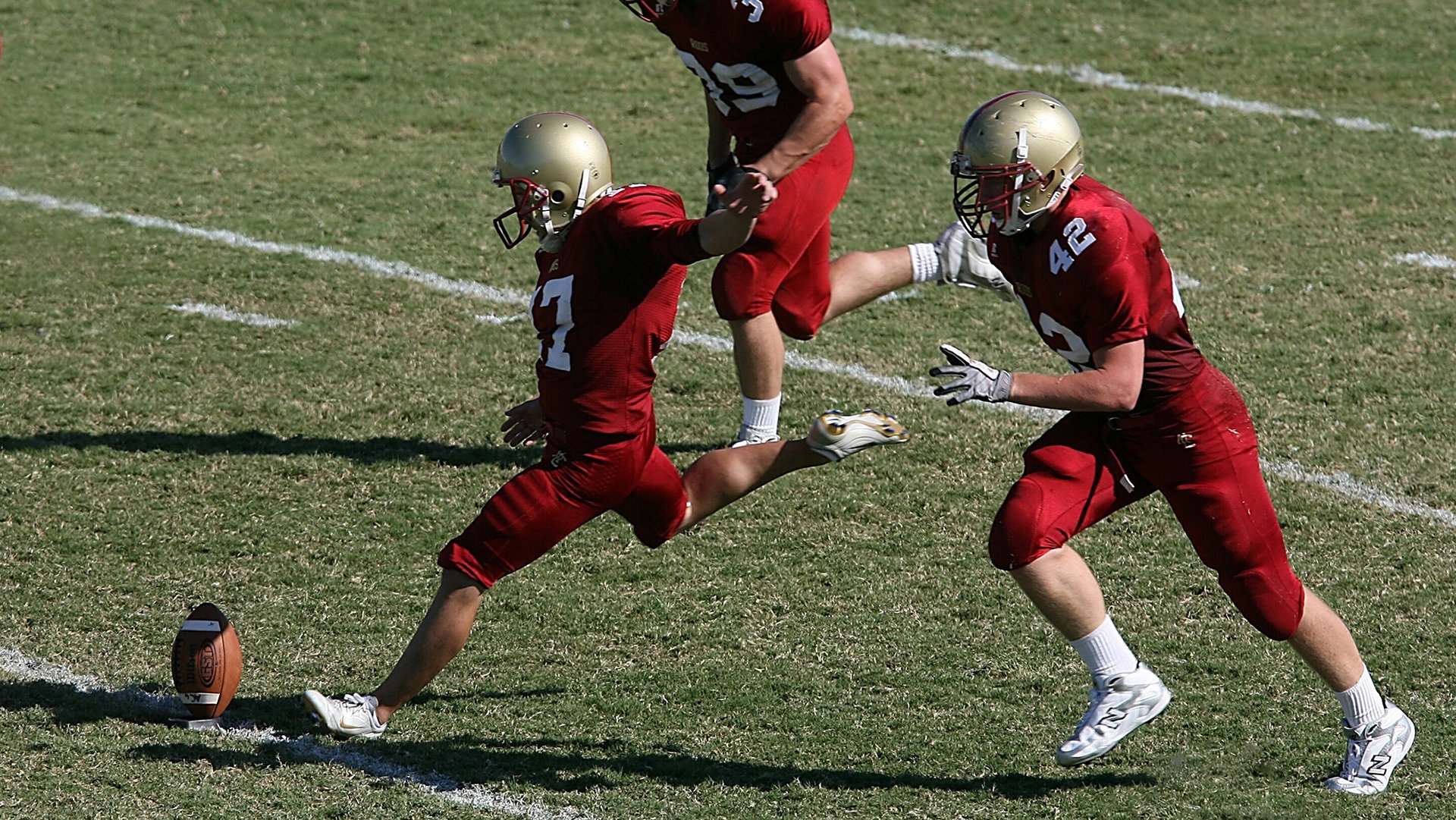 球队的攻防平衡：战术布局的核心要义，篮球比赛中,攻防战术都包括个人战术和集体战术